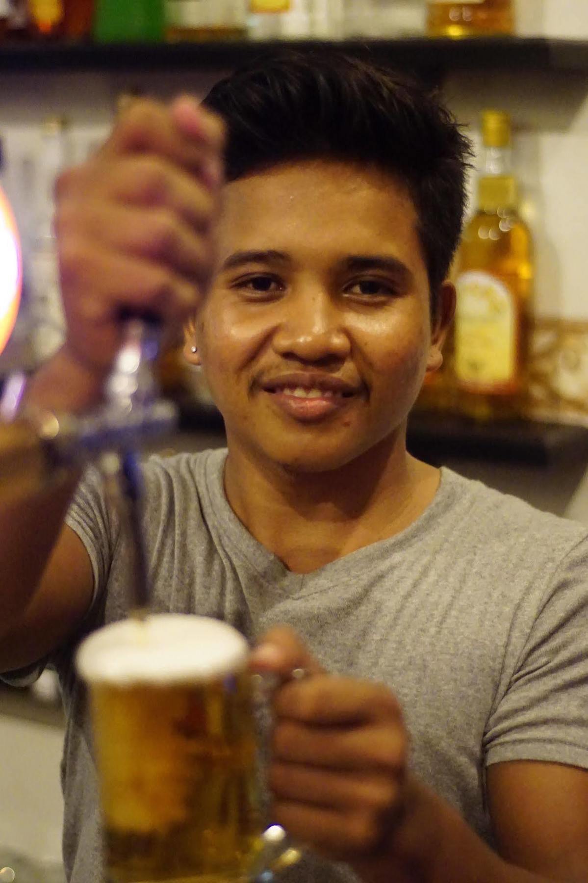 Riverside Backpackers Phnom Penh Extérieur photo